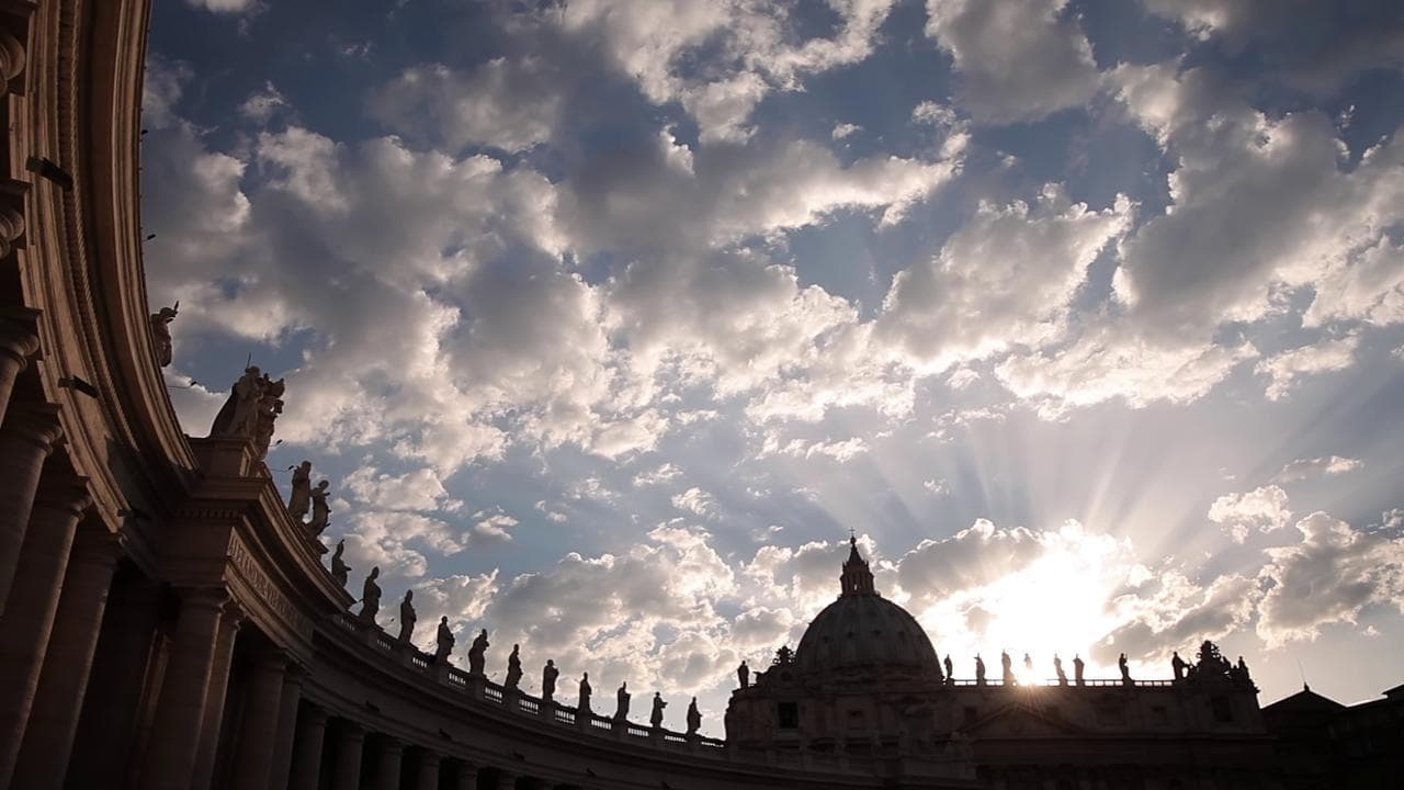 Il tempo della sede vacante: cosa accade tra la morte del Papa e il Conclave