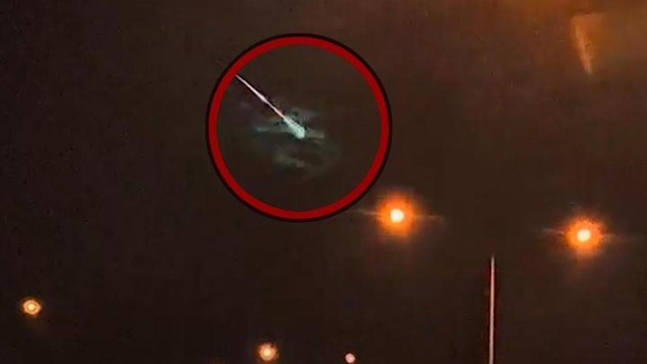 Australia, il super-meteorite illumina la notte di Brisbane