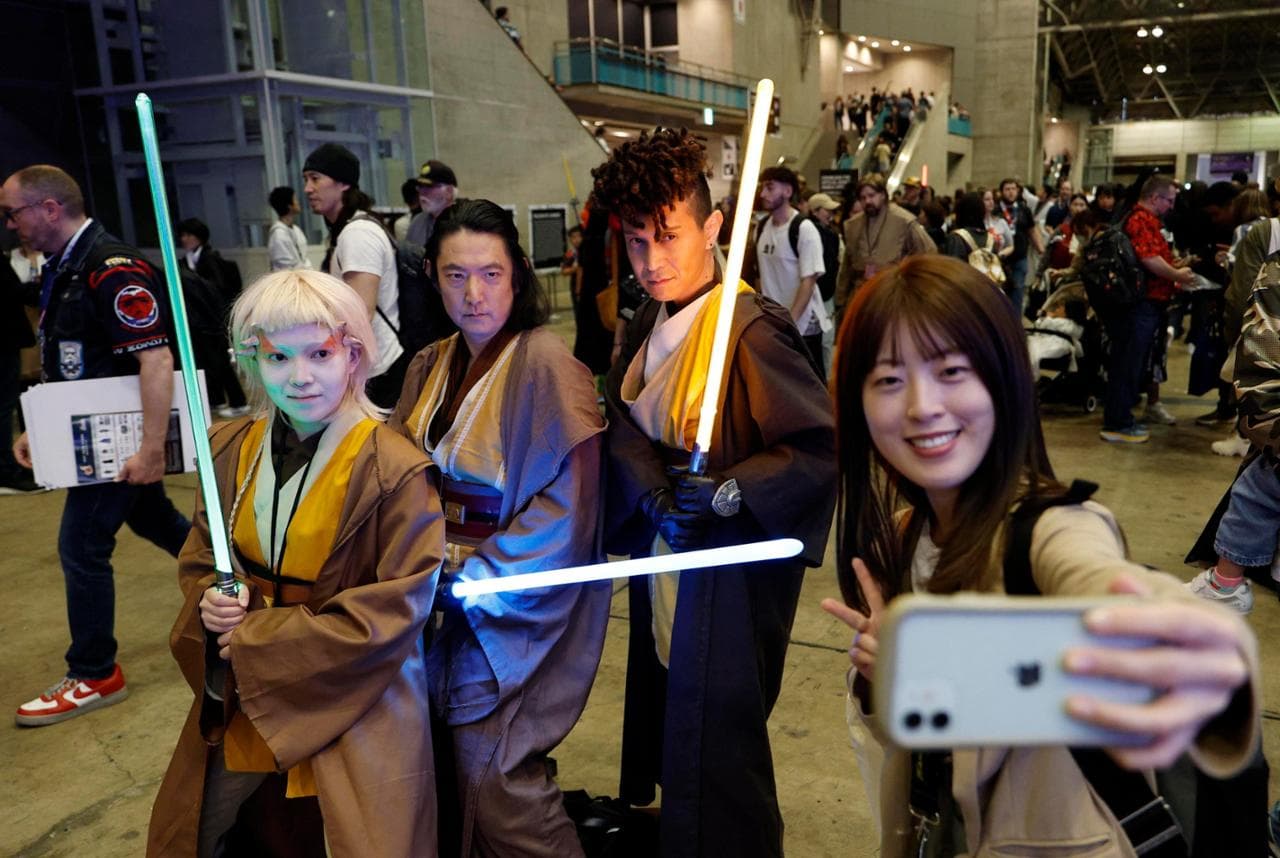 Cosplayer alla Star Wars Celebration in Giappone
