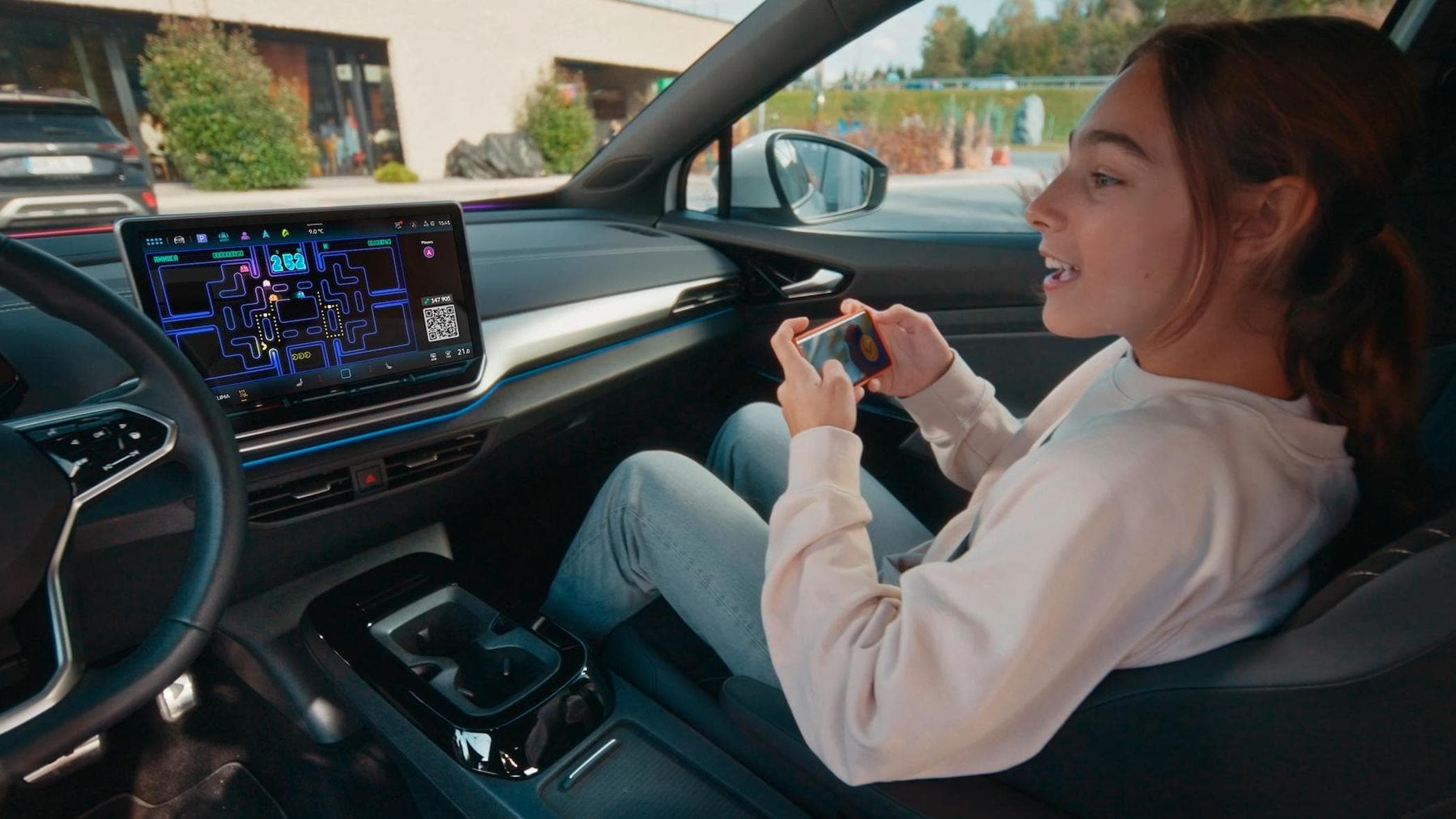 Pac-Man geri döndü, ikonik video oyunu. Ve oyun odaları artık Volkswagen arabaları