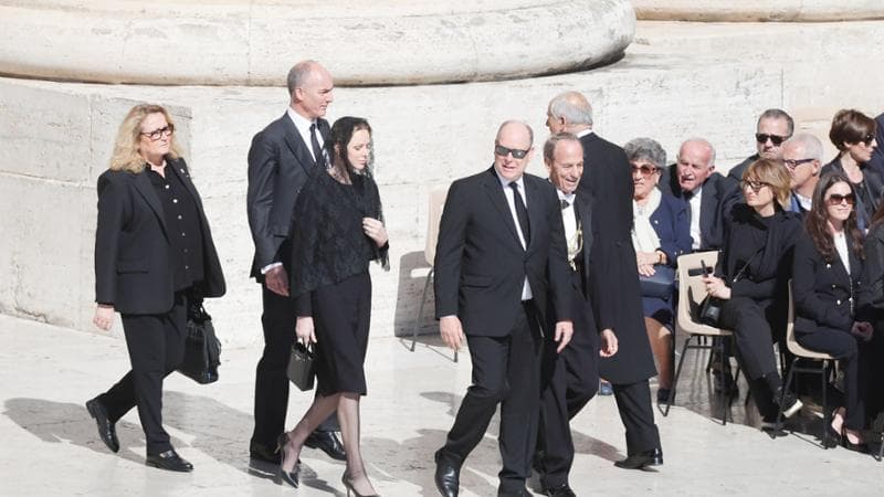 Il principe Alberto di Monaco e la moglie la principessa Charlene