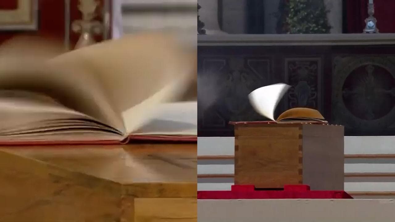 Papa Francesco, il vento gira le pagine del Vangelo come al funerale di Wojtyla