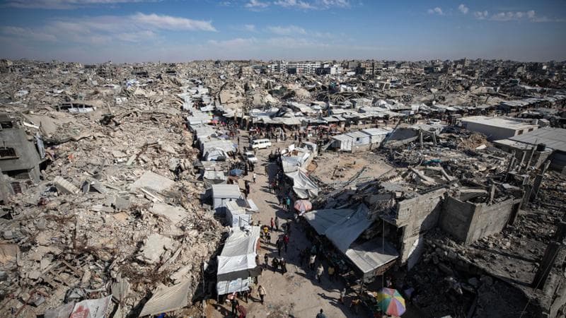 Gaza, raid Idf sulle tende degli sfollati