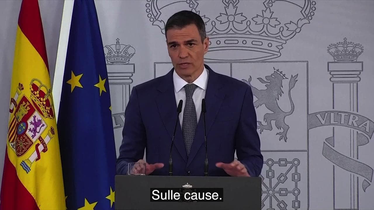 Premier spagnolo Sanchez: “Nessuna ipotesi esclusa sul blackout”
