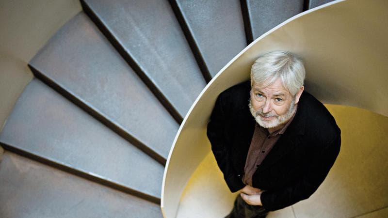 Jonathan Coe, l’Inghilterra in giallo e nero