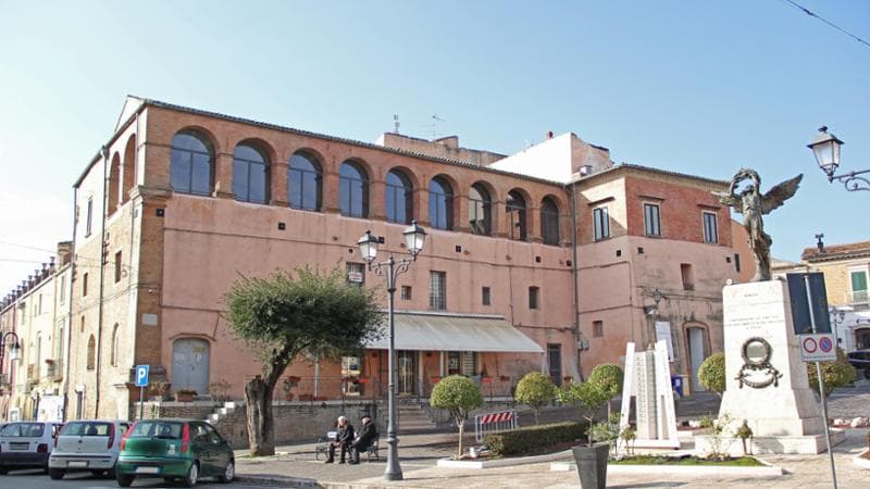 Castello S. Martino in Pensilis, Molise. @ Paolo Pasquale