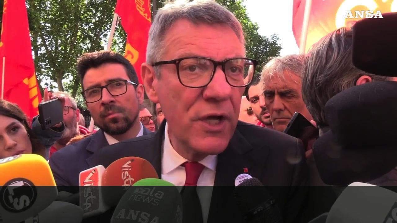 Festa del Lavoro, Landini: "I salari crescono? Forse quello di Meloni"