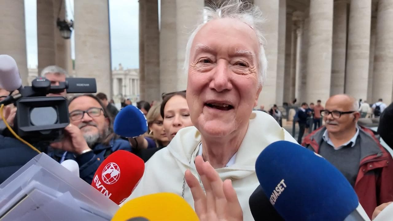 Conclave, le battute dei cardinali in fuga: da "Non ho l'età (per votare)" a "Lodiamo Dio..."