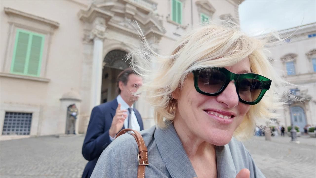 Valeria Bruni Tedeschi, David: "Viviamo periodi spaventosi, ma l'arte della gioia si può imparare"