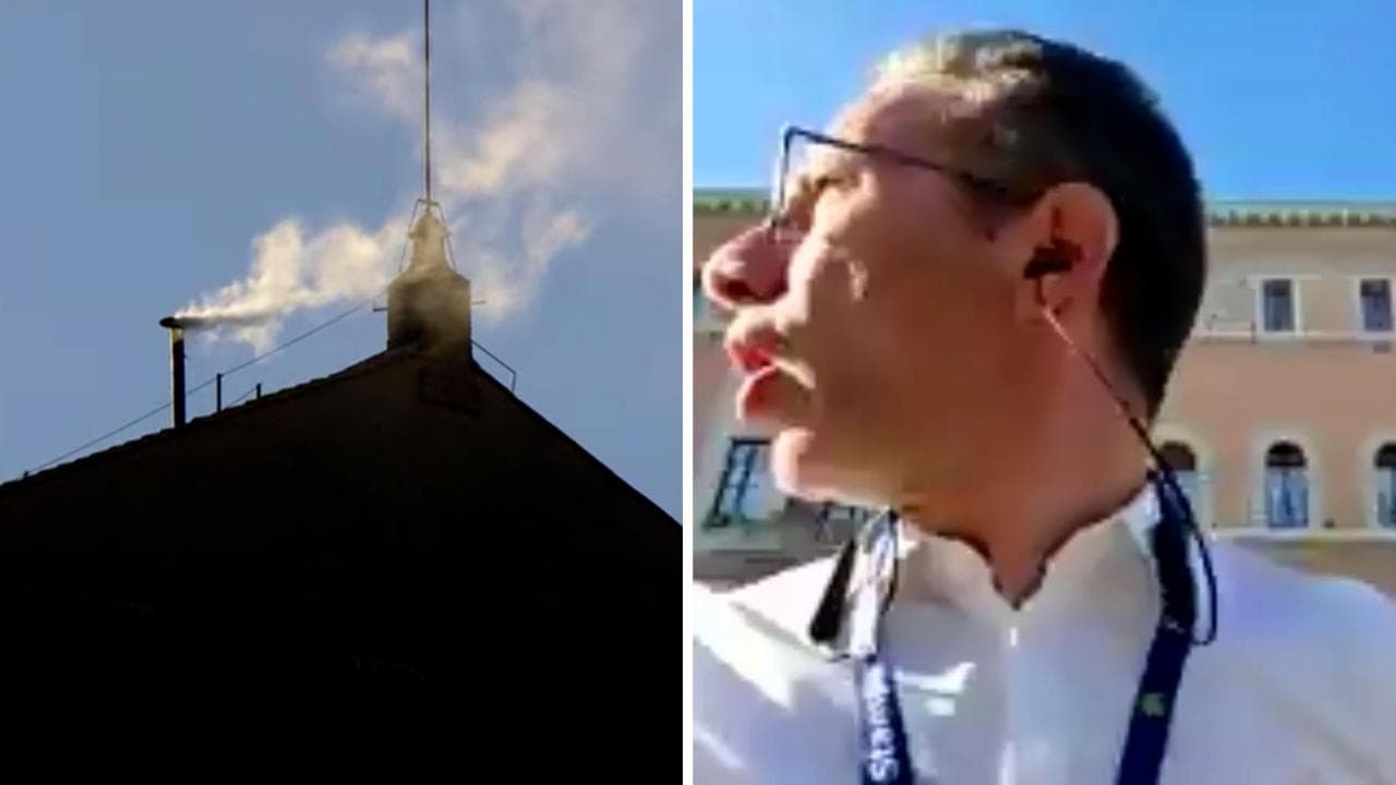 Conclave: il giornalista di Repubblica annuncia la fumata bianca in diretta