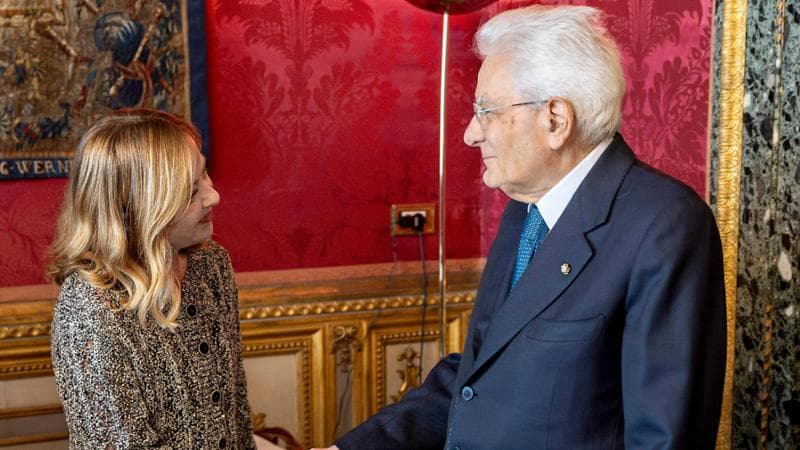 Papa Leone XIV, gli auguri “fervidi” di Mattarella. La lettera di Meloni: “Disperato bisogno di pace”