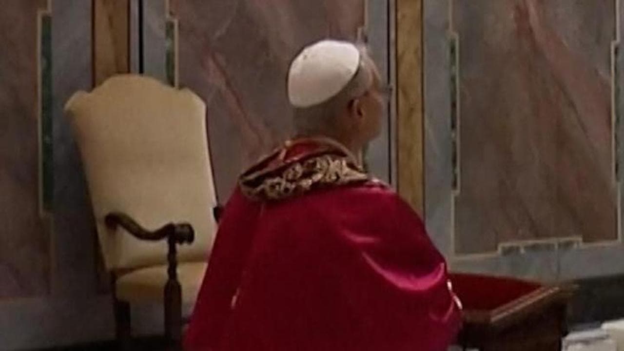 Papa Leone XIV, la preghiera dopo l'applauso dei cardinali