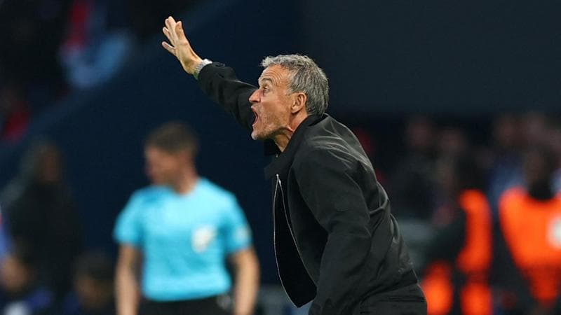 Luis Enrique durante la semifinale contro l'Arsenal