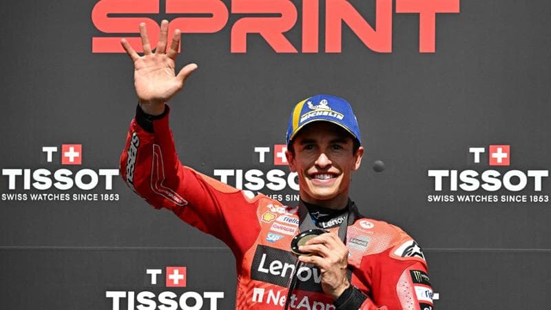 MotoGp, Marc Marquez vince la Sprint di Le Mans. Bagnaia, altra caduta ...