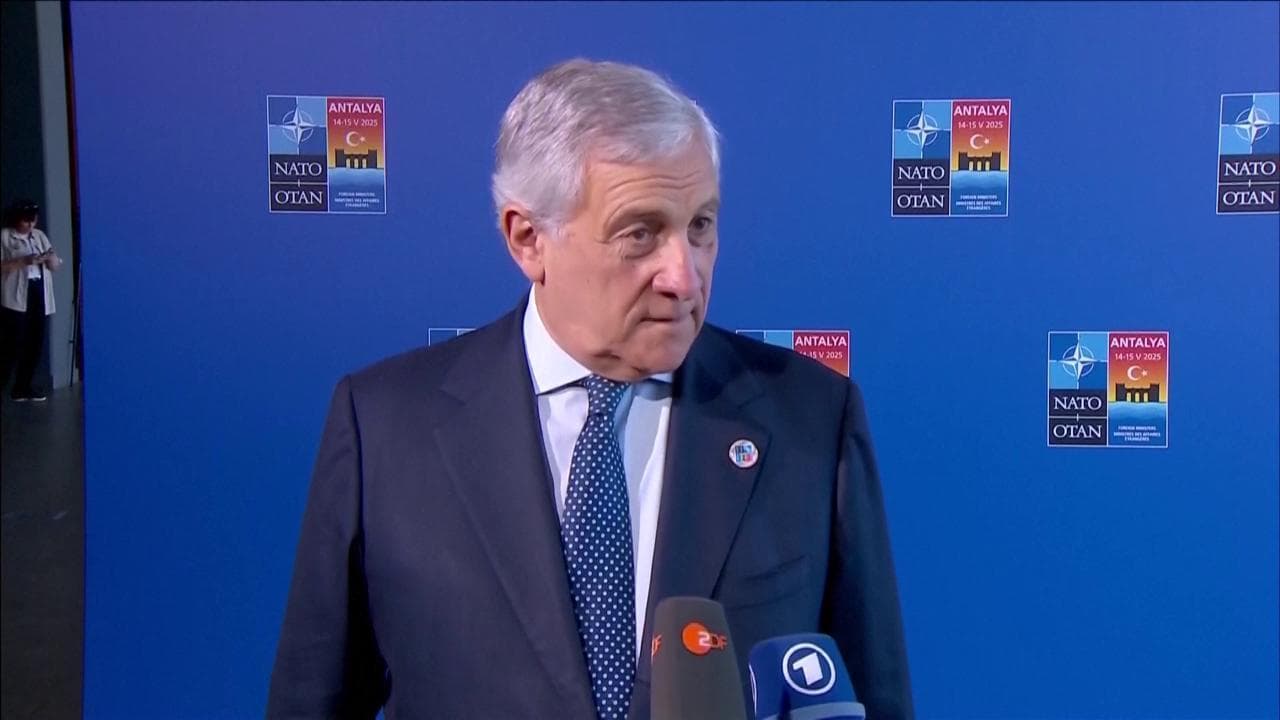Tajani: "Putin rifiuta la pace perché ha un'economia di guerra, i soldati pagati più degli operai"