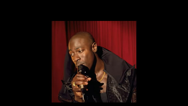 Su YouTube  si trova il filmato dal vivo di Moses Sumney con l’esecuzione voce e pianoforte di Who Knows Where the Time Goes