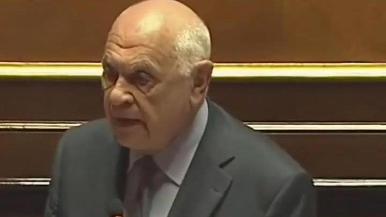 Braccialetto elettronico, Nordio: "Dopo l'alert la vittima si rifugi in un luogo sicuro"
