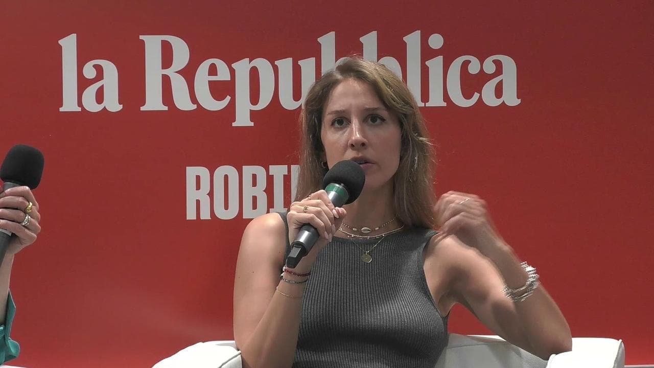Arena Repubblica Robinson, Erin Doom: "Ecco il valore fisico del libro cartaceo"