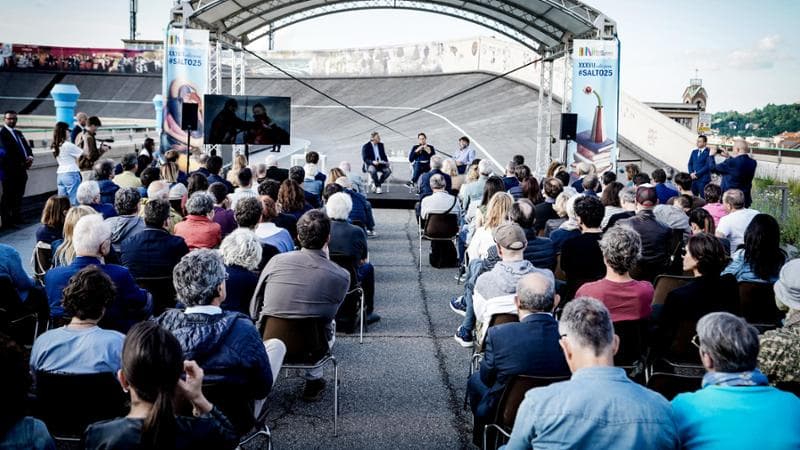 Salone del libro, Elkann e Soldini: dialogo al Lingotto tra due amici di vela
