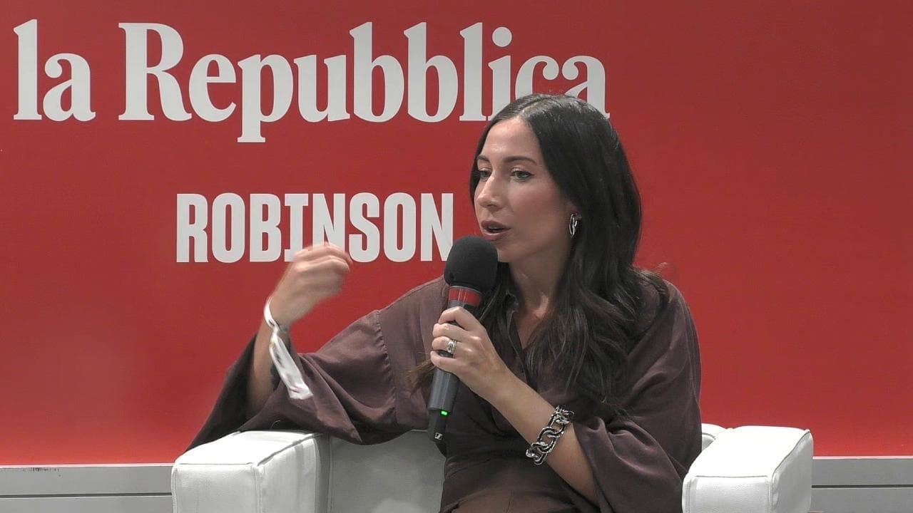 Arena Repubblica Robinson, Elisa True Crime: “Perché racconto il male”