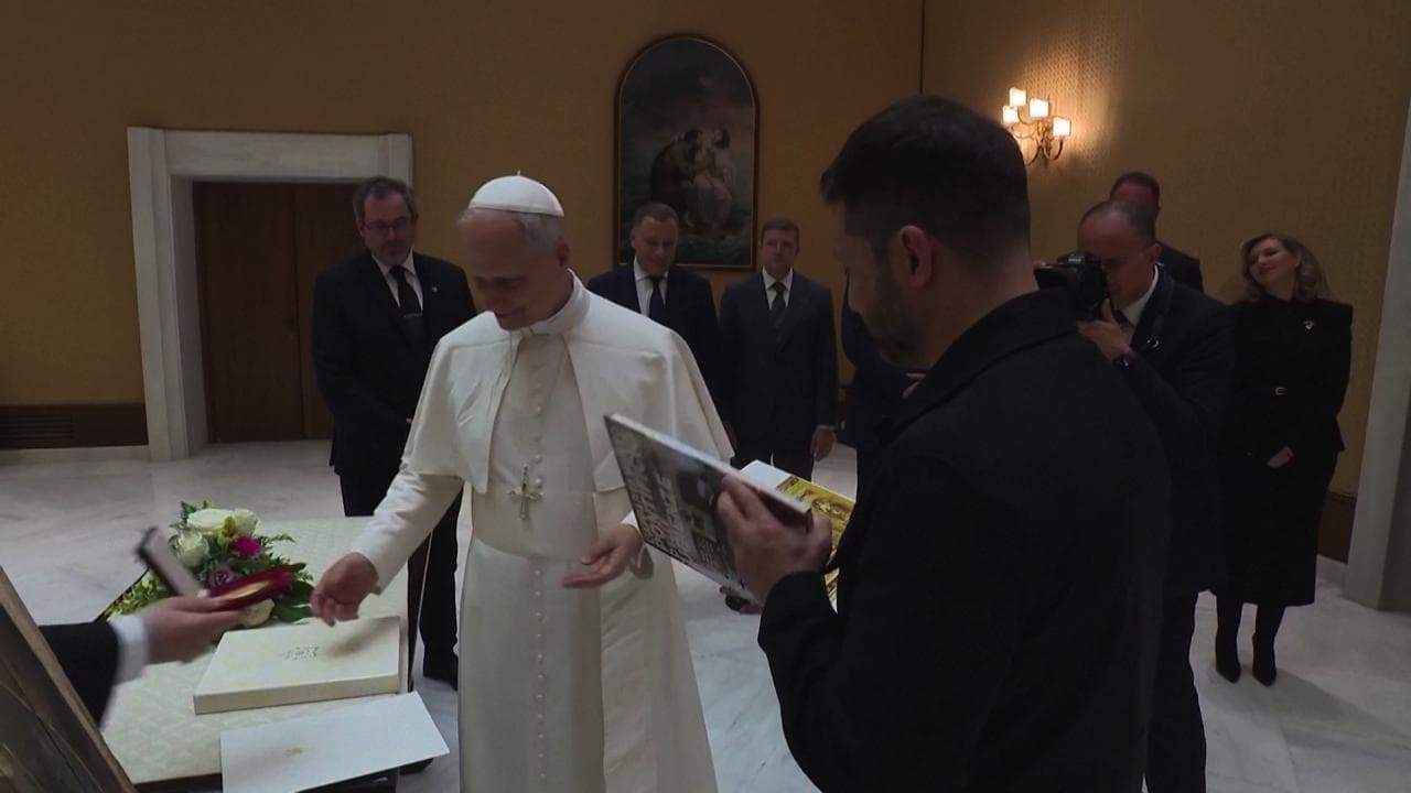 Papa Leone incontra Zelensky e la presidente del Perù, Dina Boluarte