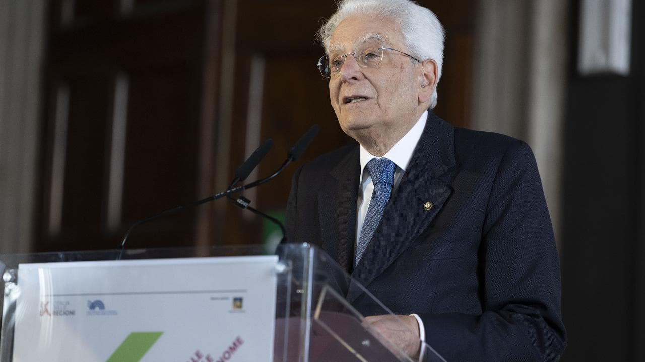 Mattarella alle Regioni: "La Consulta chiede una leale collaborazione, vale anche per il Quirinale"
