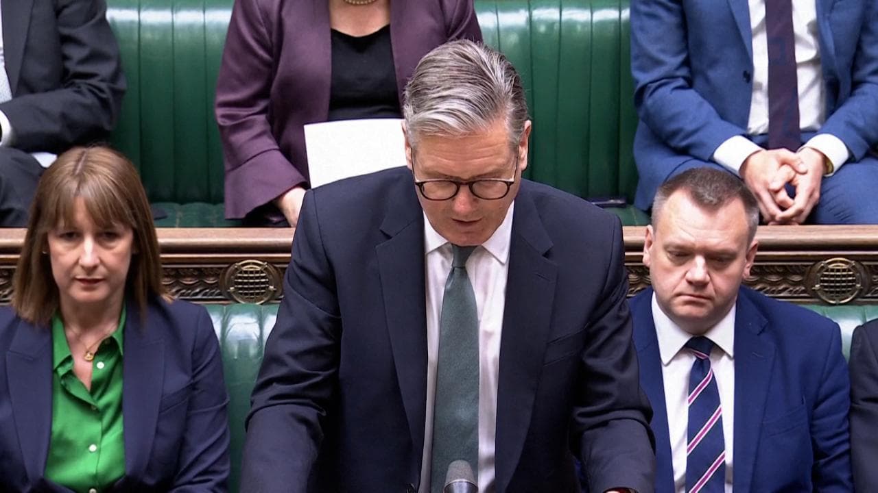 Gaza, l'accusa di Starmer a Israele: "Situazione intollerabile, bombardati bimbi innocenti"