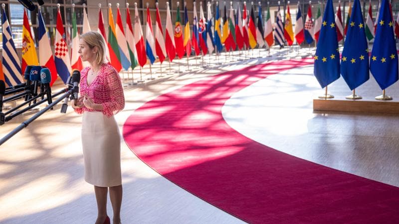 Bruxelles vara le nuove sanzioni: “Pressione per il cessate il fuoco”