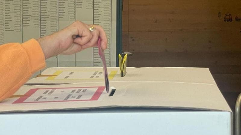 Usura, corruzione, frode: ecco i 23 “impresentabili” aspiranti consiglieri alle prossime comunali