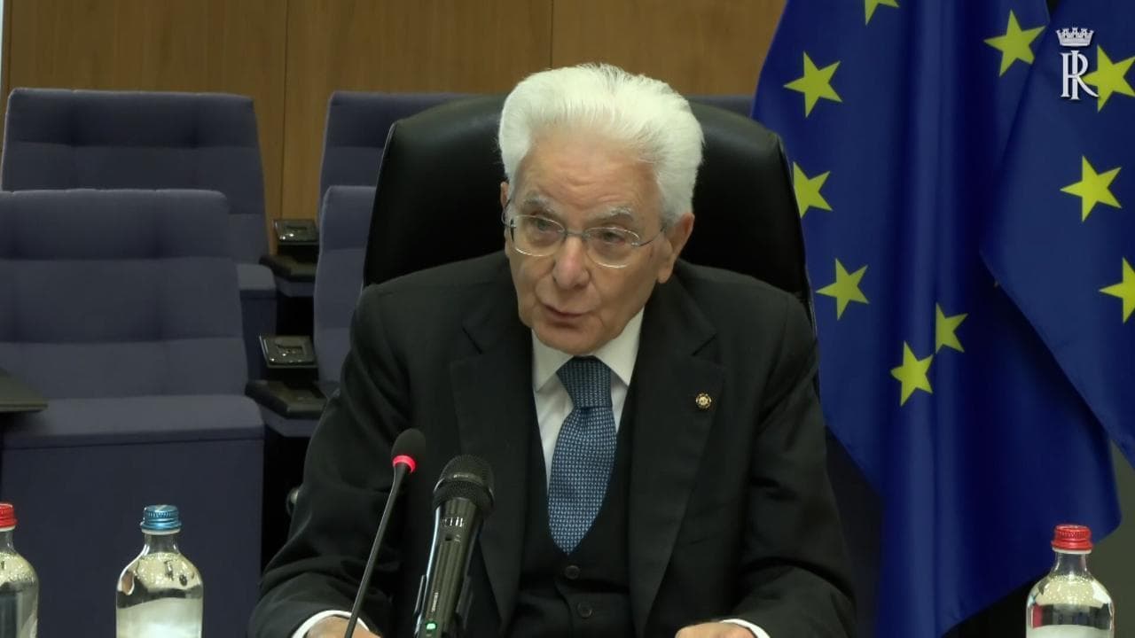 Ue, Mattarella: "Sicurezza da minacce esterne sempre più rilevante"