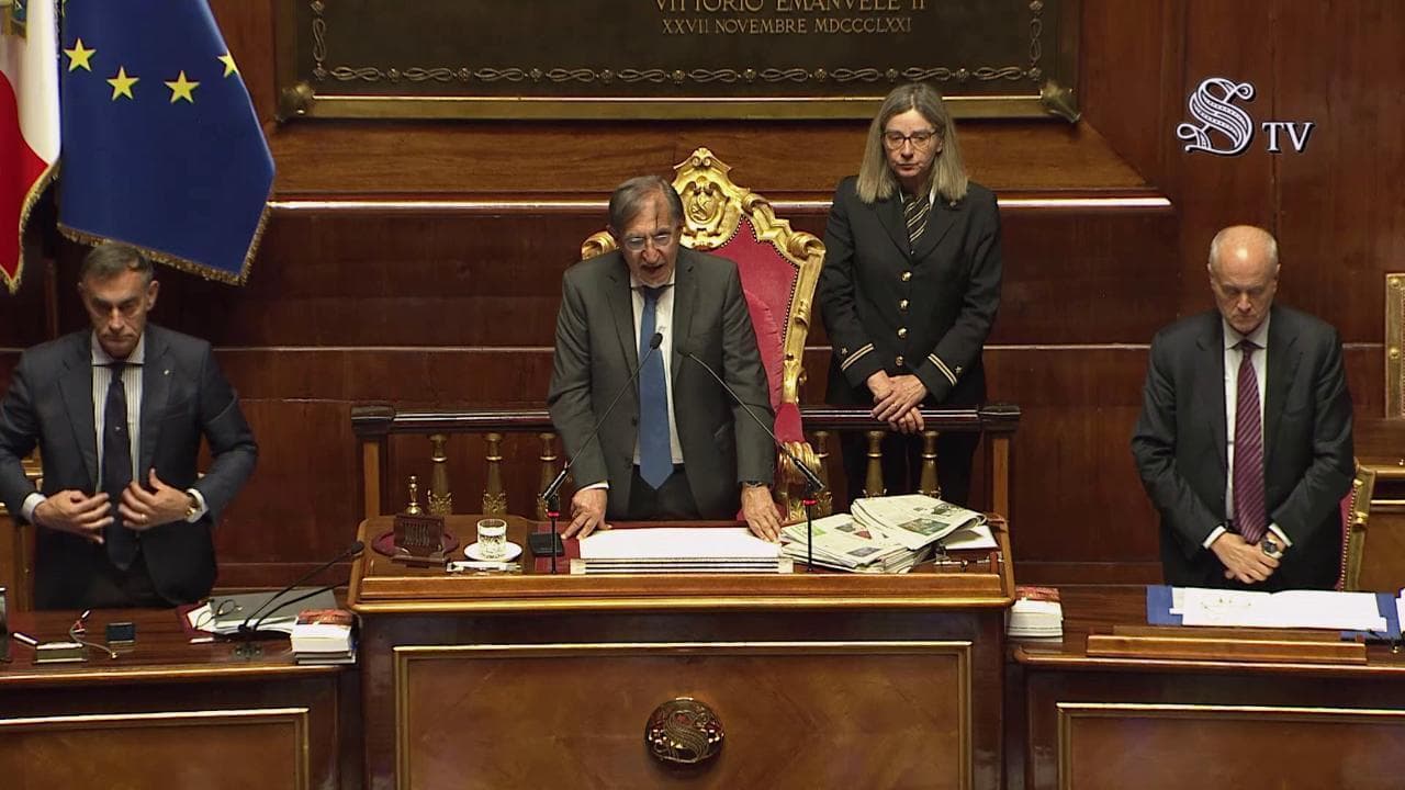 Senato, La Russa ricorda Nino Benvenuti: "È stato un pugile che ha onorato l’Italia"
