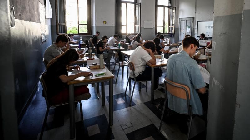Studenti agli esami (Nicola Marfisi / AGF)