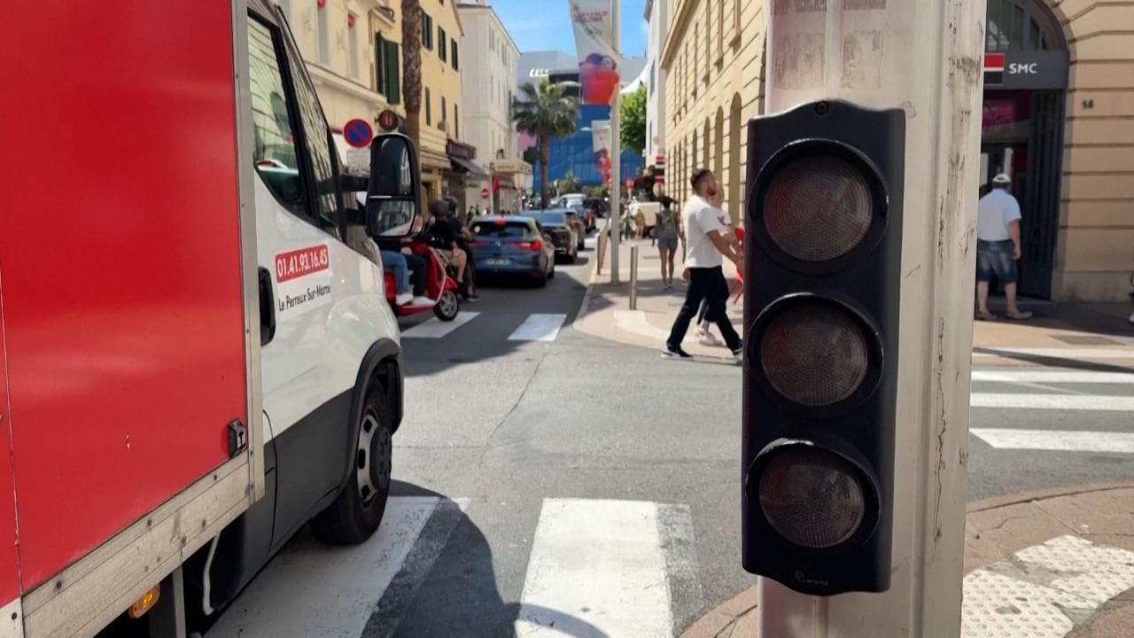 Cannes, maxi black out prima della finale, la gendarmeria: "Potrebbe essere atto volontario"
