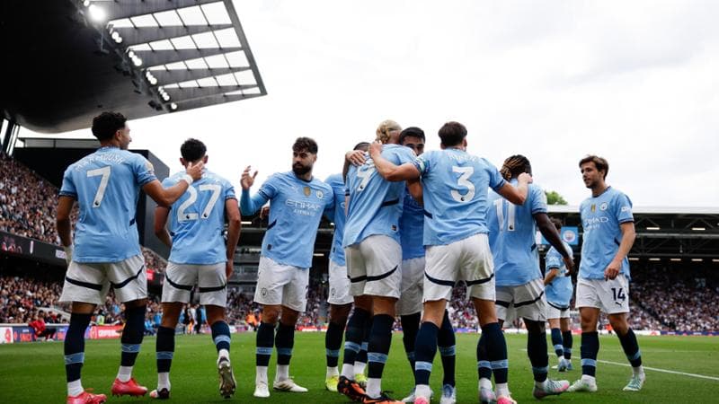 Haaland festeggiato dopo la rete della sicurezza contro il Fulham
