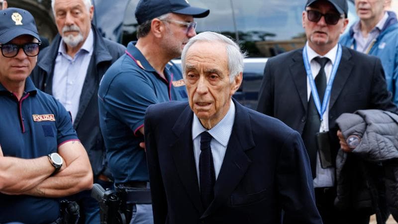 Franco Carraro