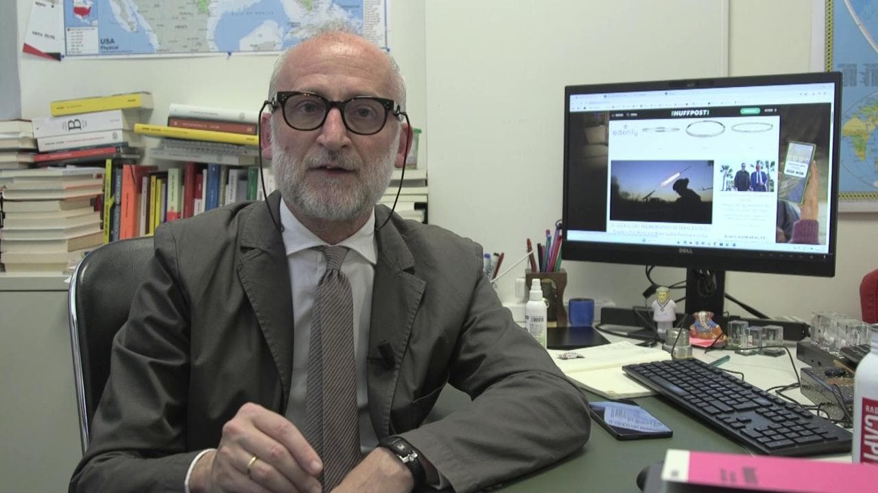 Metropolis - Gaza, Il Buongiorno della sera di Mattia Feltri: "Due popoli e due bandiere"