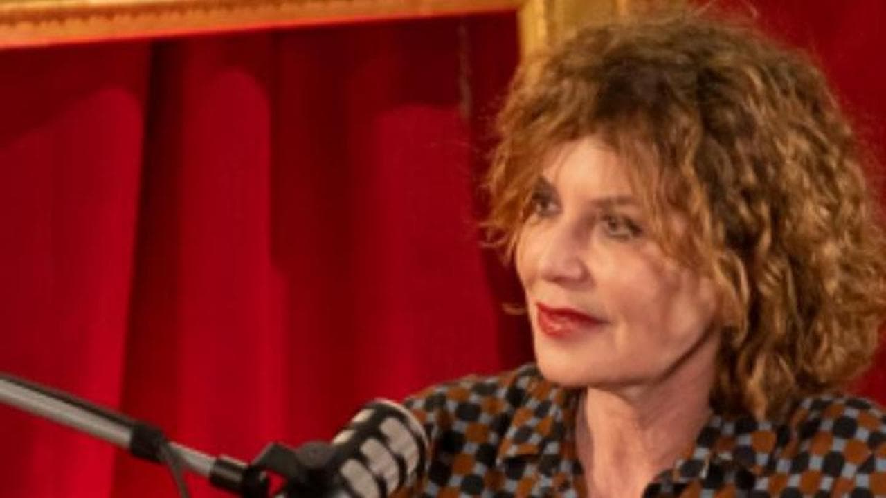 Sabina Guzzanti: "Meloni la più brava a mentire"