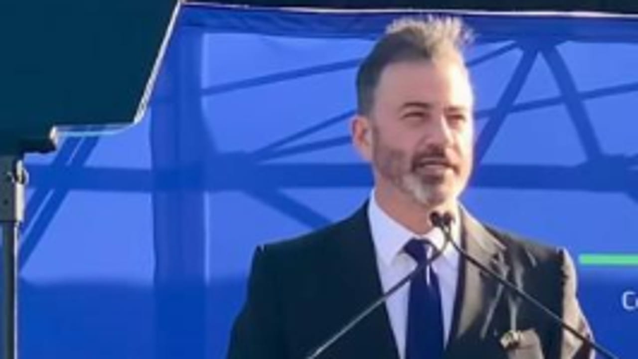 Jimmy Kimmel diventa cittadino italiano e scherza sulle sue origini
