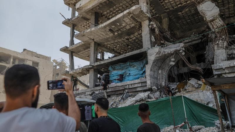 A Gaza ci aggrappiamo alla speranza, ma sappiamo che alla fine saremo deportati tutti