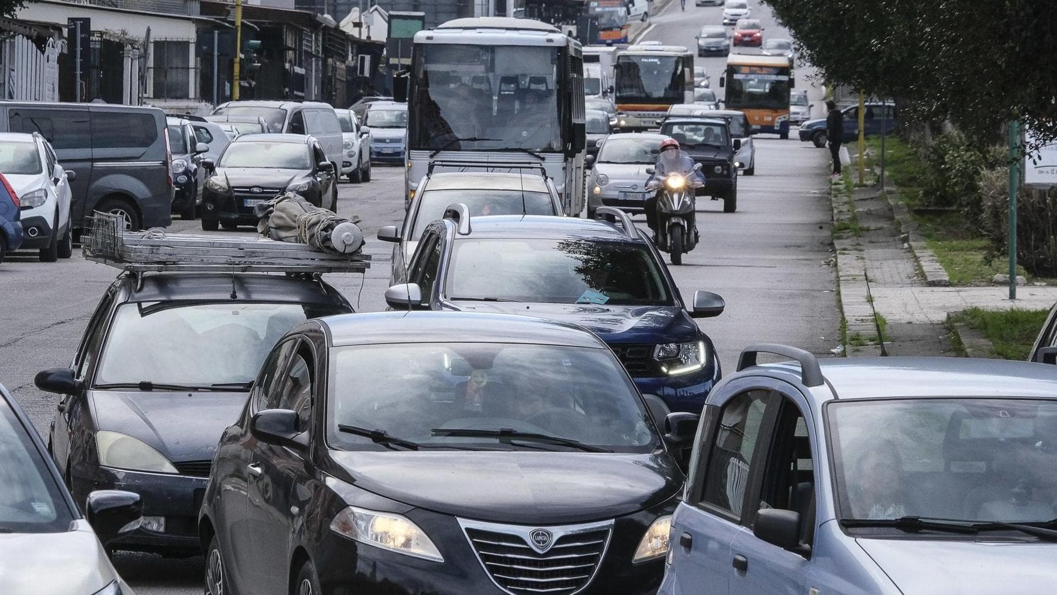 İkinci Piyasanın büyümesi Nisan ayında devam ediyor