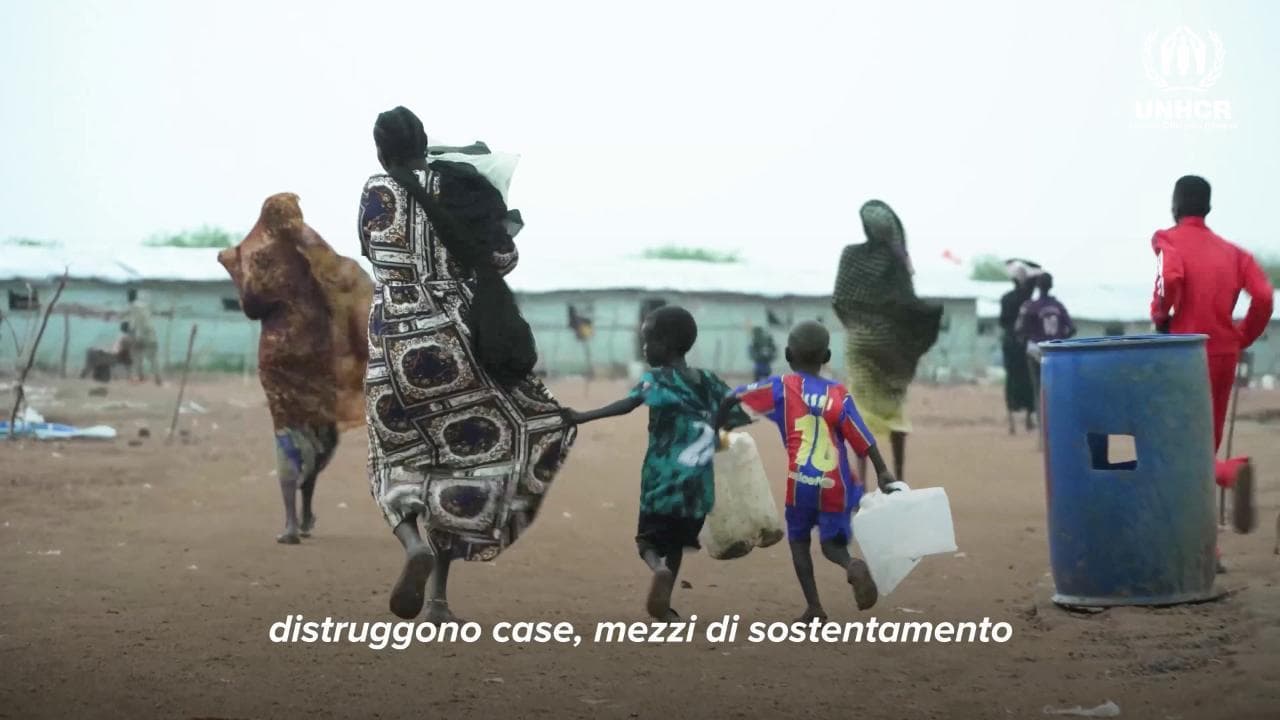Tagli agli aiuti umanitari, l'appello di Unhcr a donare: "Milioni di rifugiati a rischio"