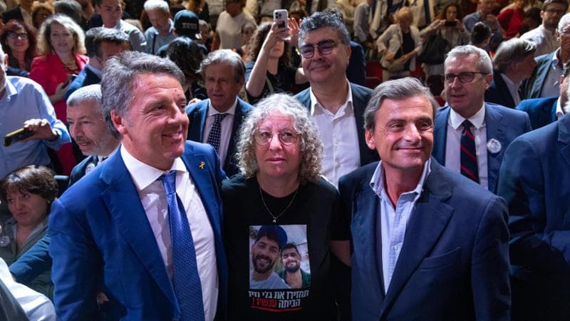 Matteo Renzi, l'ex ostaggio&nbsp;Aviva Siegel e Carlo Calenda&nbsp;
