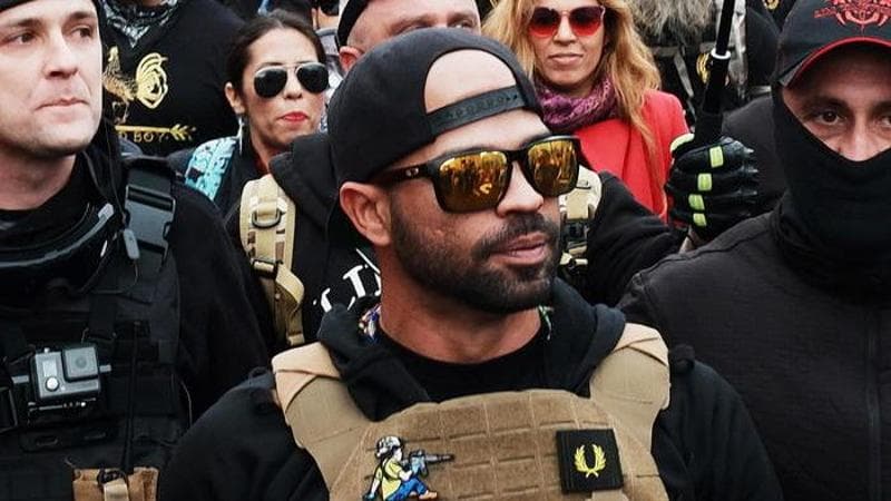 Usa, 5 assalitori di Capitol Hill graziati da Trump chiedono mega risarcimento da 100 milioni. C’è anche Tarrio