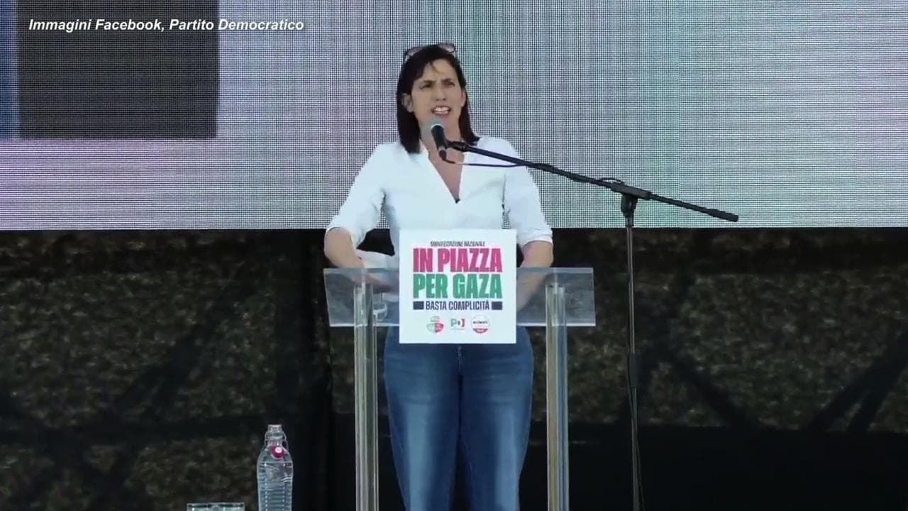 "In piazza per Gaza", Schlein: "Condanniamo il 7 ottobre, ma non giustifica massacro di palestinesi"