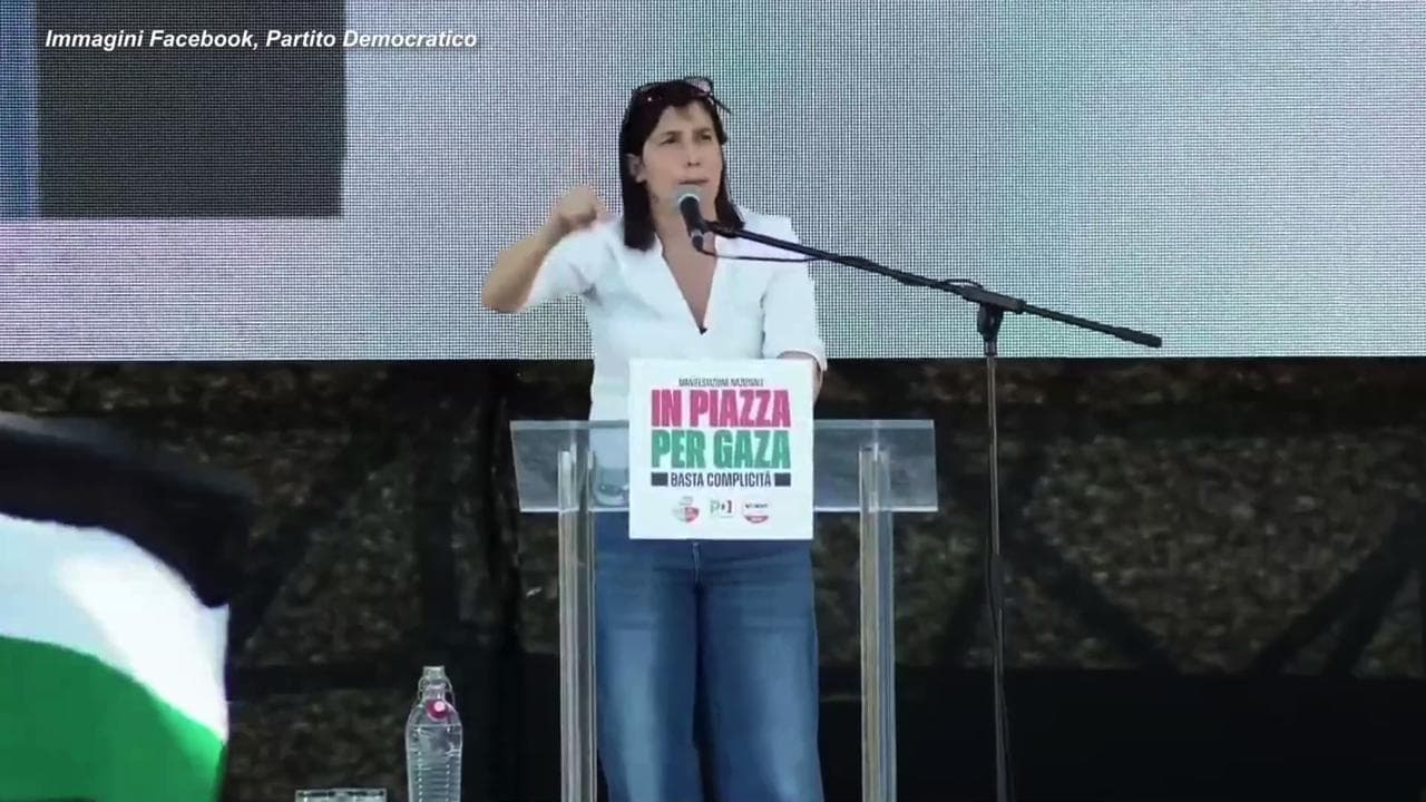 Schlein: "Questa piazza è per Gaza, Meloni la ascolti. Basta silenzio complice del governo"