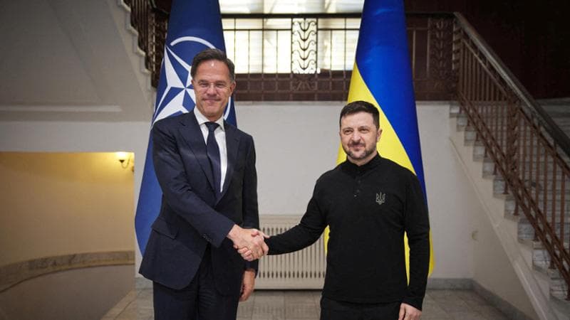 “Sarà una guerra lunga”. La Nato aggiorna i piani per foraggiare l’Ucraina