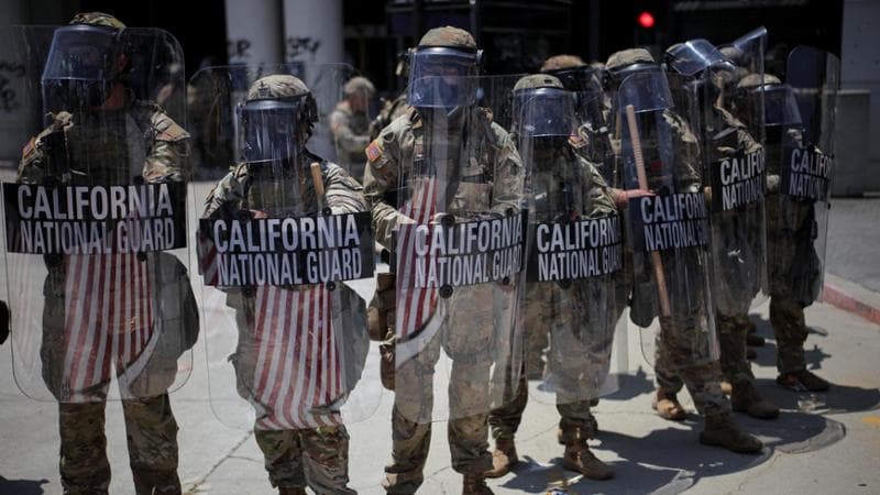 Guardia nazionale a Los Angeles per sedare la rivolta dei migranti