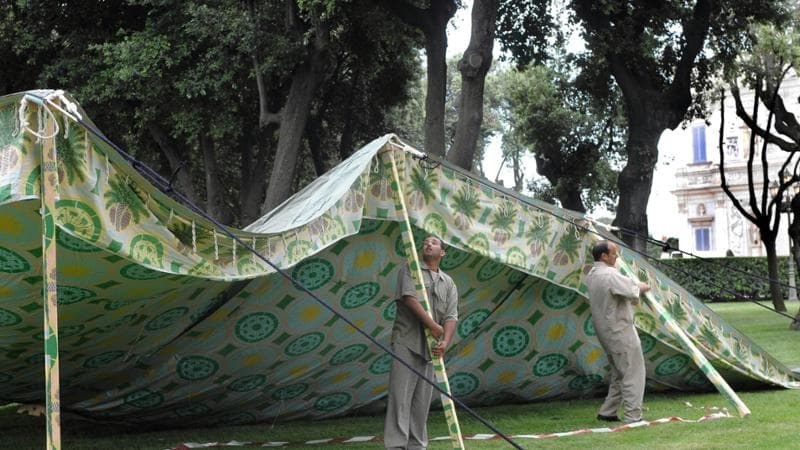 La tenda del libico Gheddafi ospitato da Berlusconi a Villa Pamphili nel 2009
