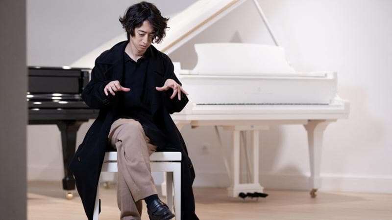Hayato Sumino
