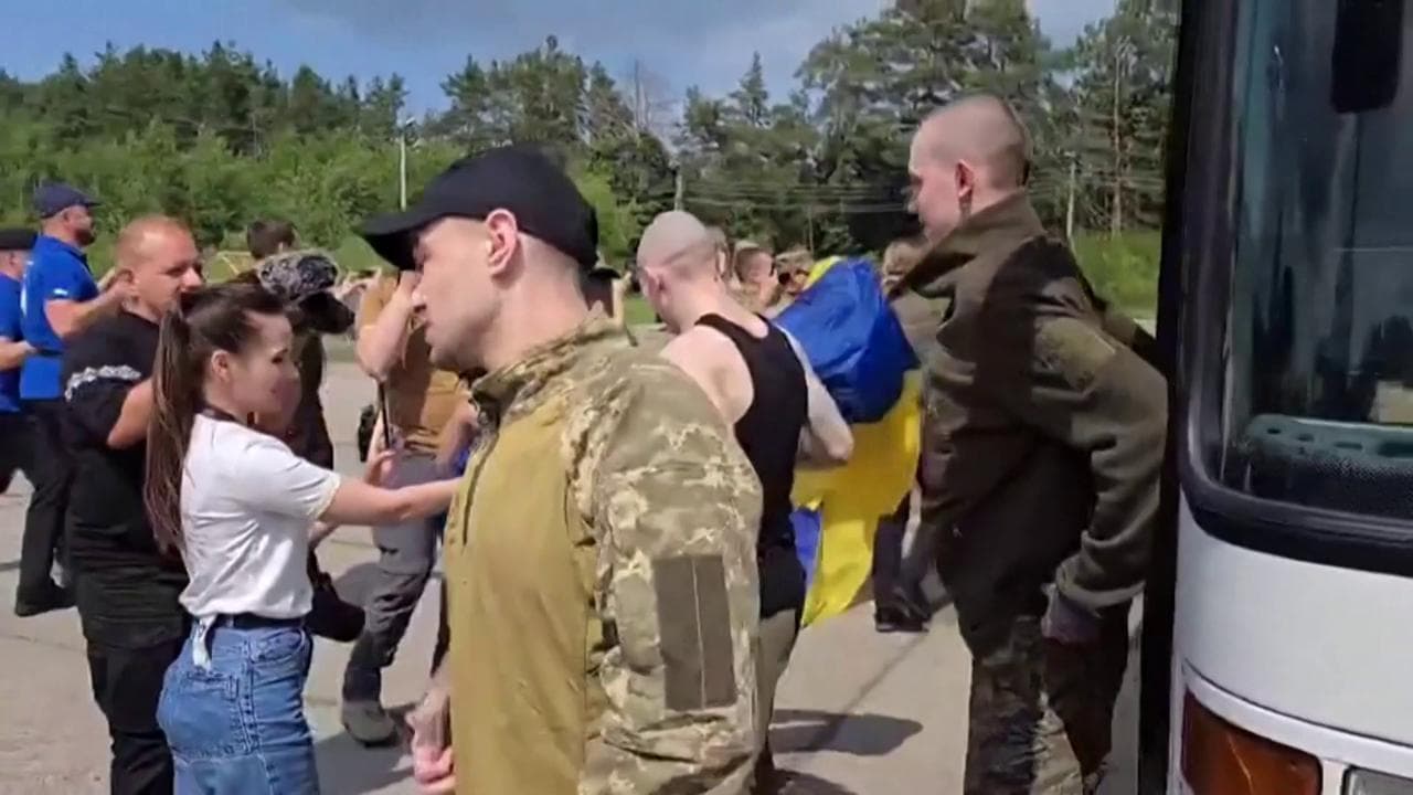 Ucraina, rientrati dalla Russia i primi prigionieri di guerra